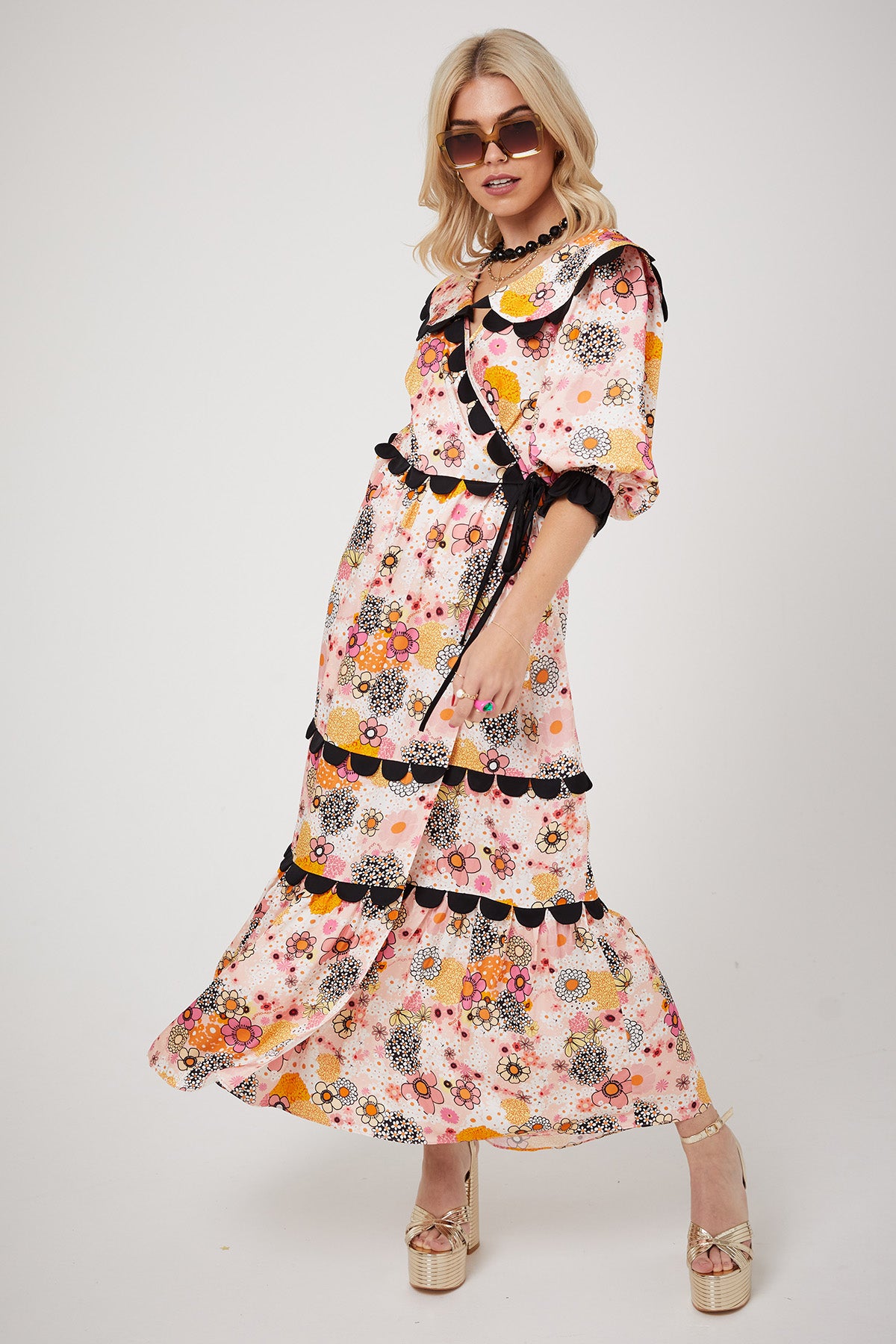 ARETHA DRESS | Pink Power Love Flower - Keko Studio