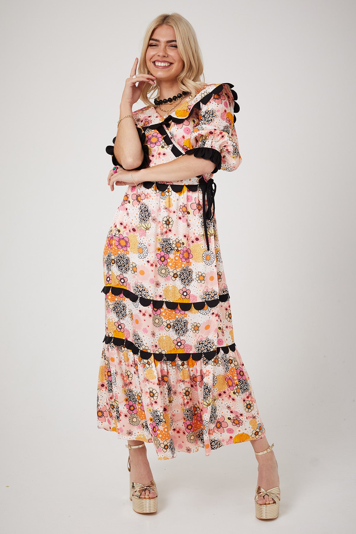 ARETHA DRESS | Pink Power Love Flower - Keko Studio