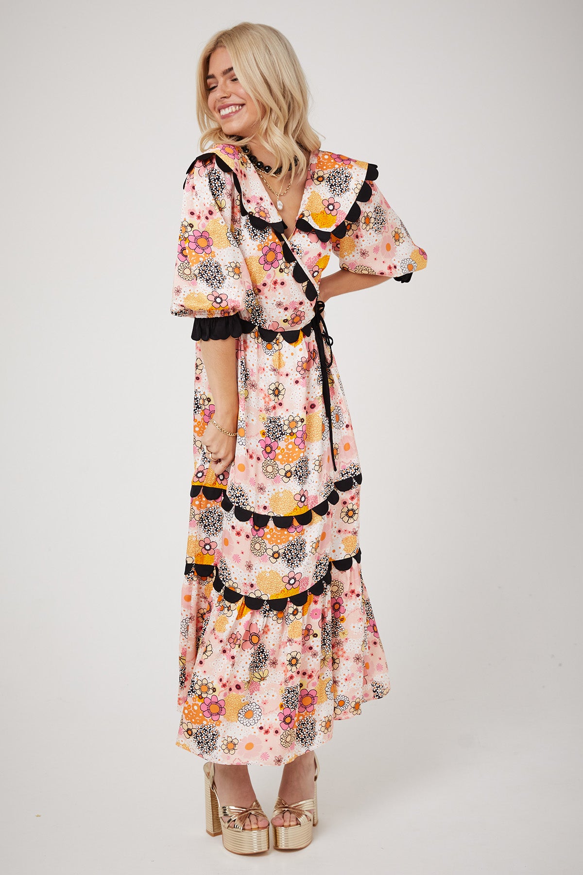 ARETHA DRESS | Pink Power Love Flower - Keko Studio