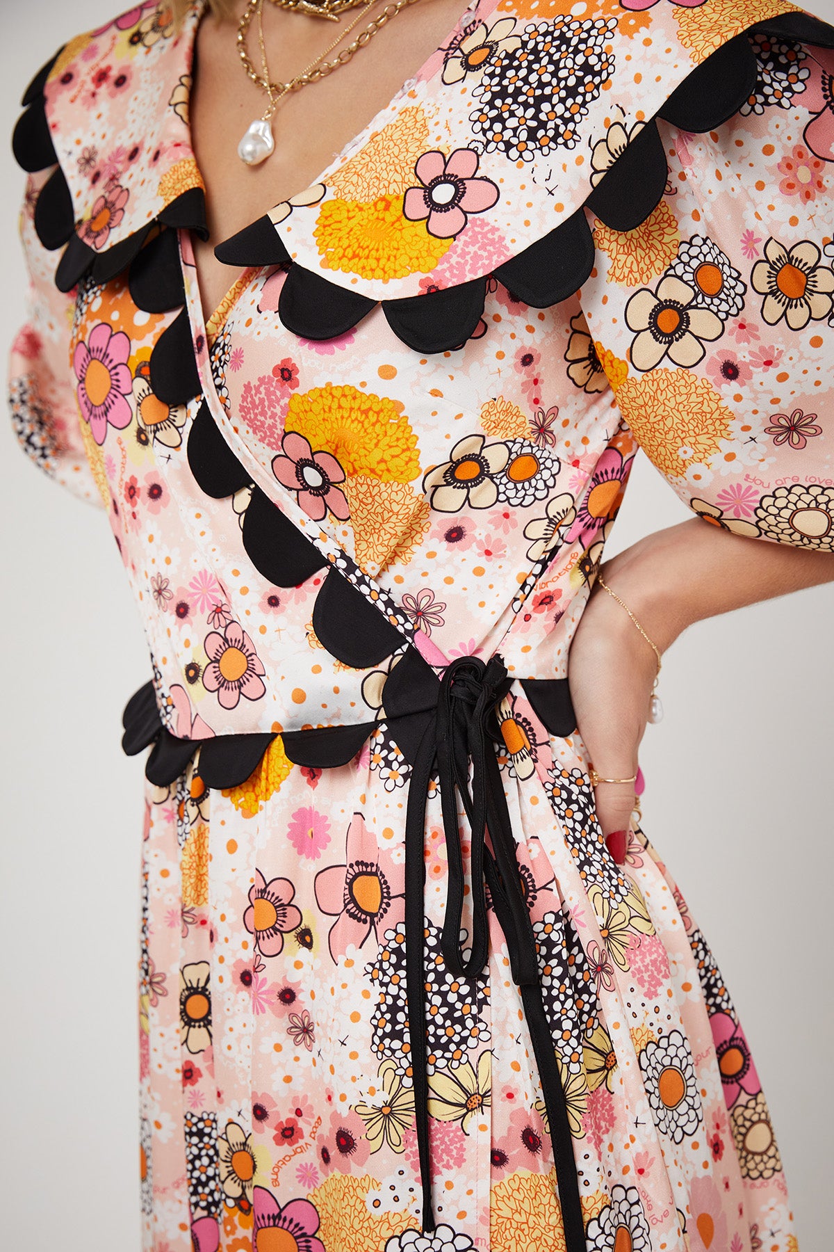 ARETHA DRESS | Pink Power Love Flower - Keko Studio