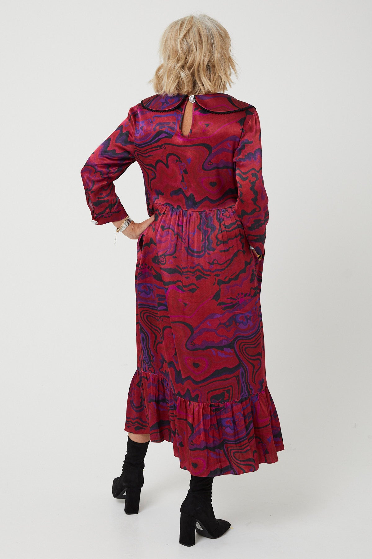 STEVIE DRESS | Age of Aquarius Red